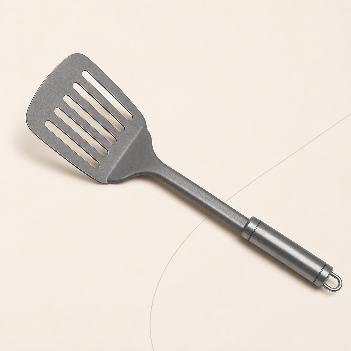 La Livia Pure Titanium Turner